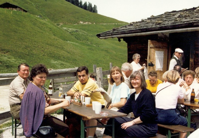 Auf der Alm.JPG - Rast auf der Alm